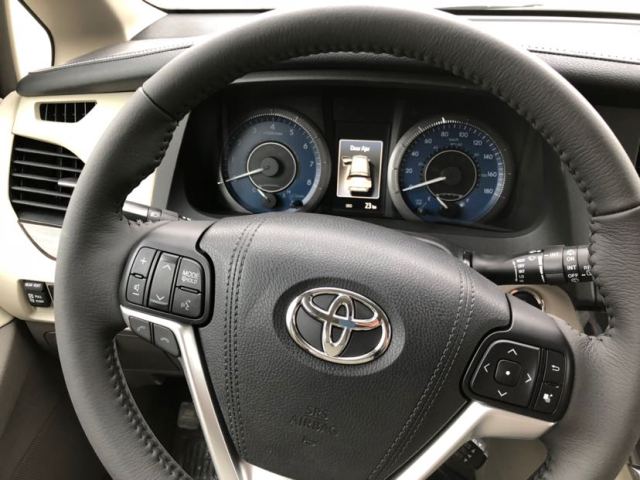 丰田车view按钮是什么意思(VIEW什么意思车上的什么按钮)